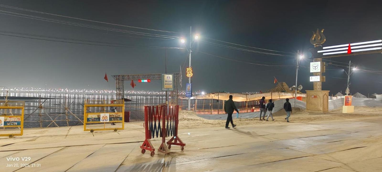 Mahakumbh Luxury Cottage Allāhābād Junction Exterior foto